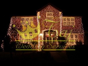 Wedding-Decoration-Outdoor-House-Lights-Kent1         